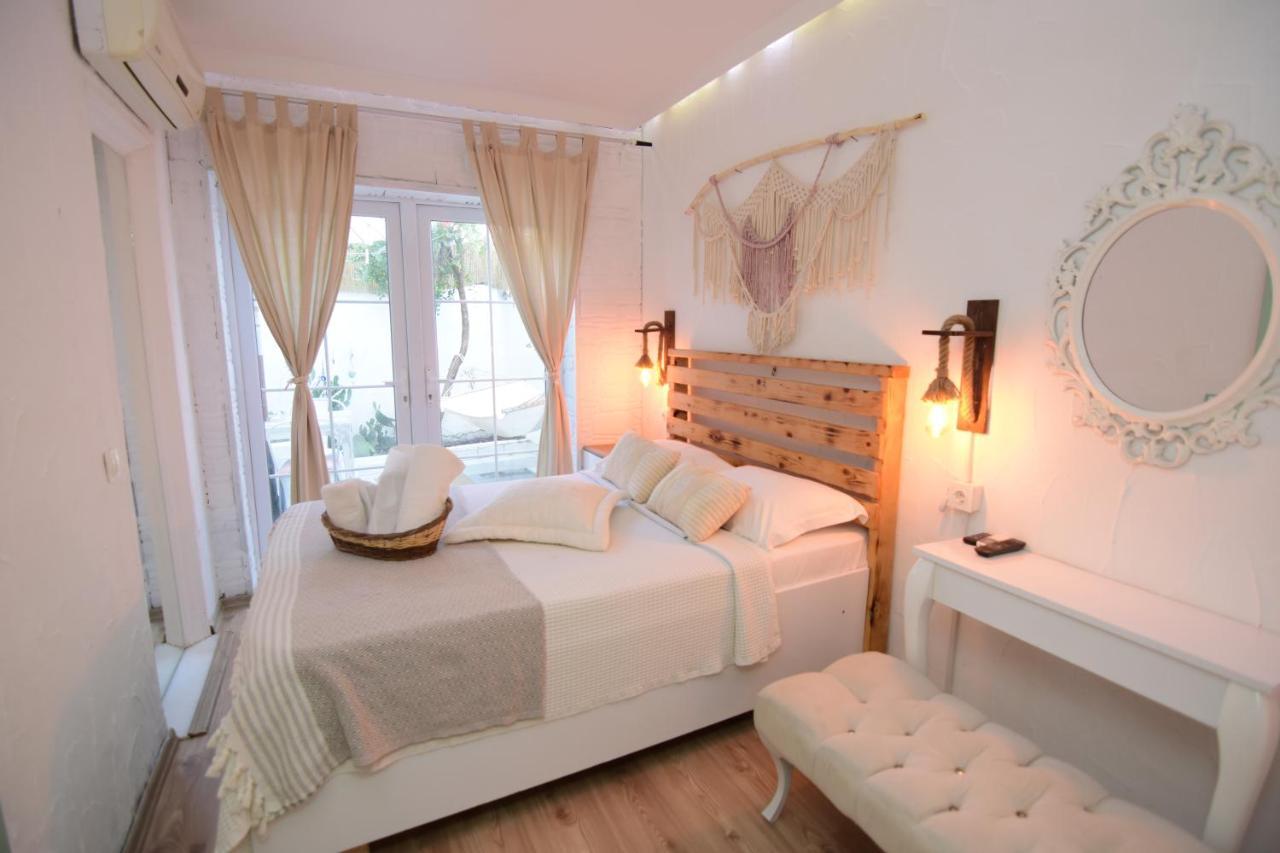 Araçatı Butik Otel Çeşme Extérieur photo