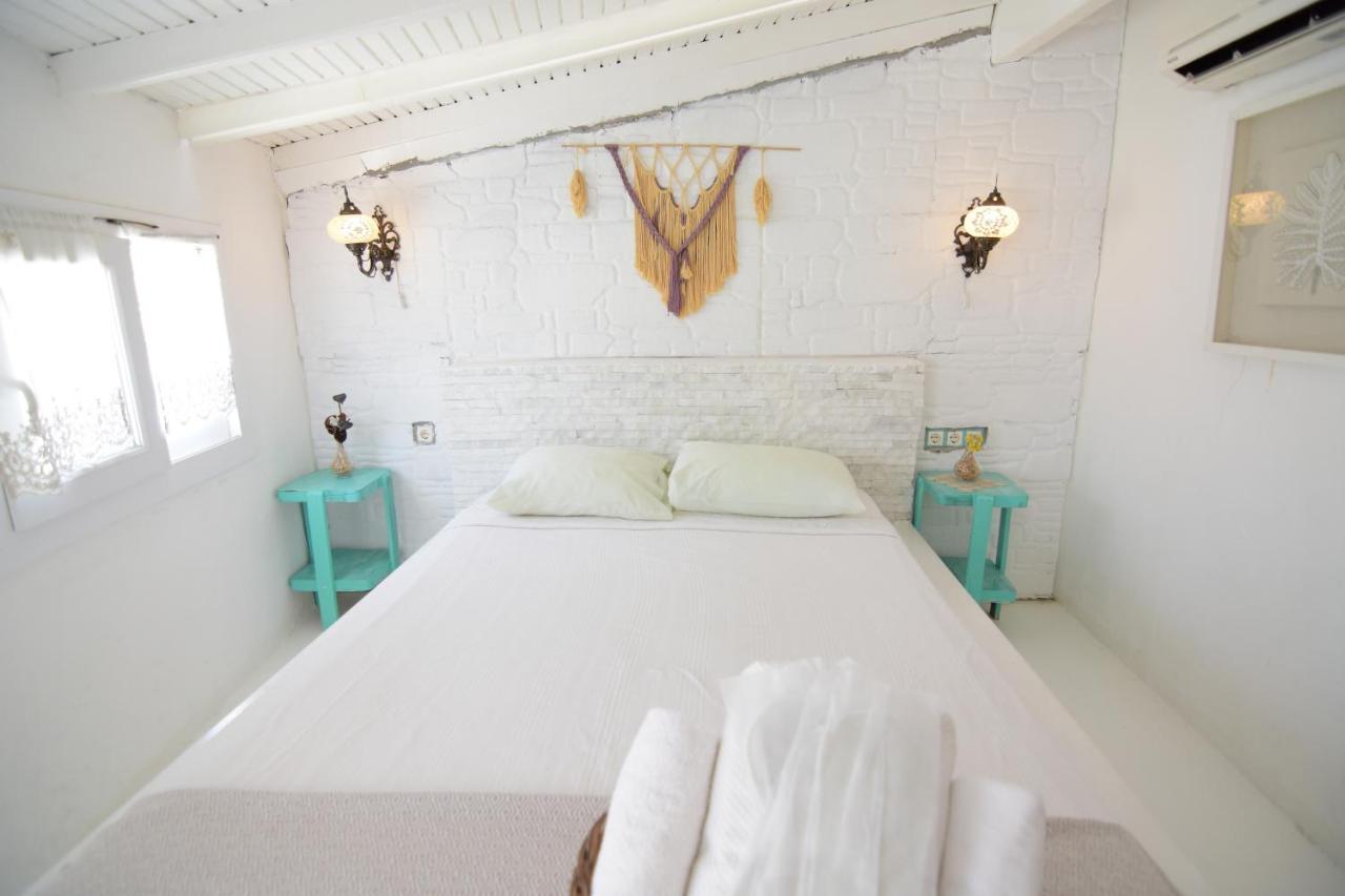 Araçatı Butik Otel Çeşme Extérieur photo